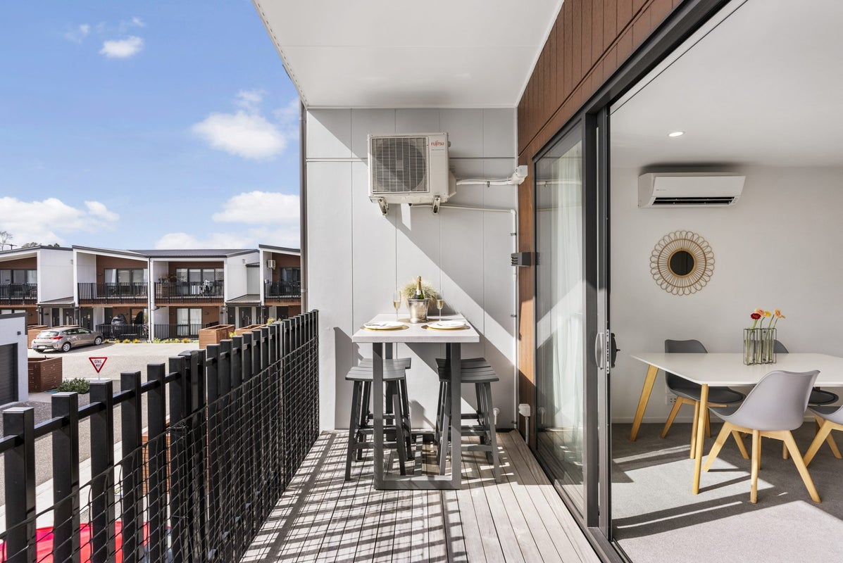 2/13 Paketai Lane, Beachlands, Auckland - Carousel 2