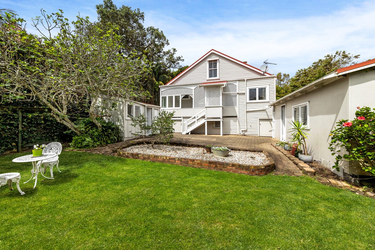 109 Jervois Road, Herne Bay, Auckland - Carousel 2