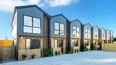 2/110 Beach Road, Te Atatu Peninsula, Auckland - Carousel 1