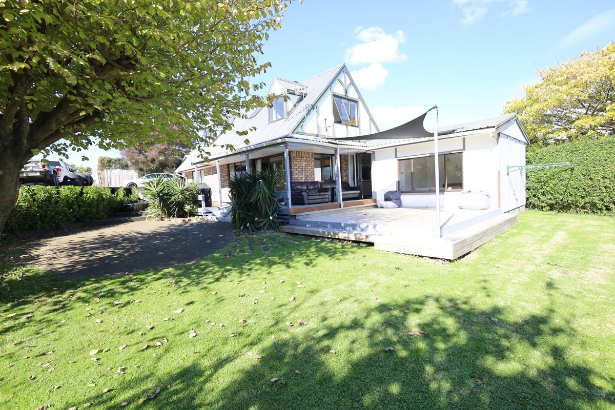 14 Judea Road, Judea, Tauranga - Carousel 1