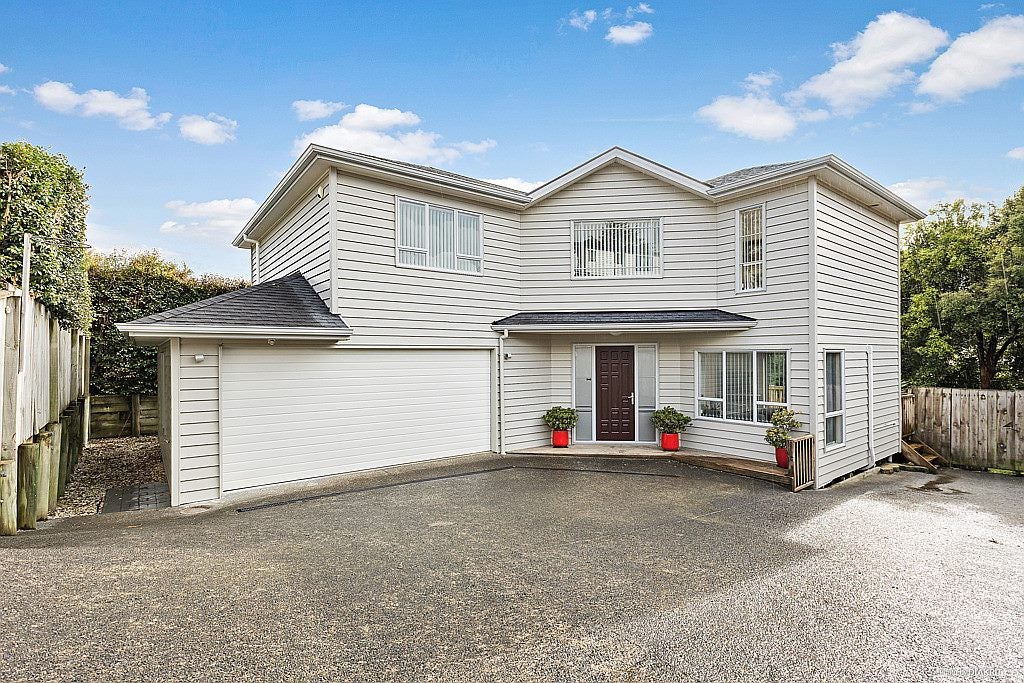 303 Hillsborough Road, Hillsborough, Auckland - Carousel 2