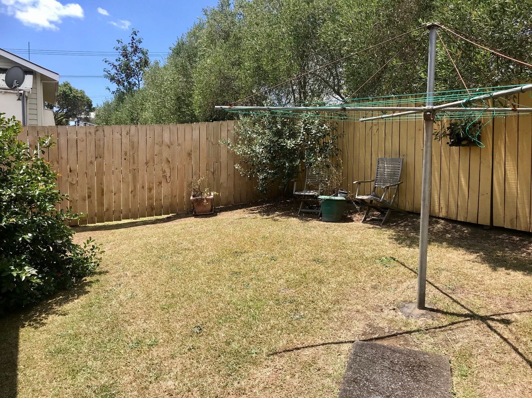 1/129 Riddell Road, Glendowie, Auckland - Carousel 3