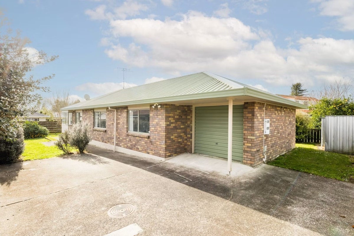 63A Carlyle Street, Leamington, Cambridge - Carousel 1