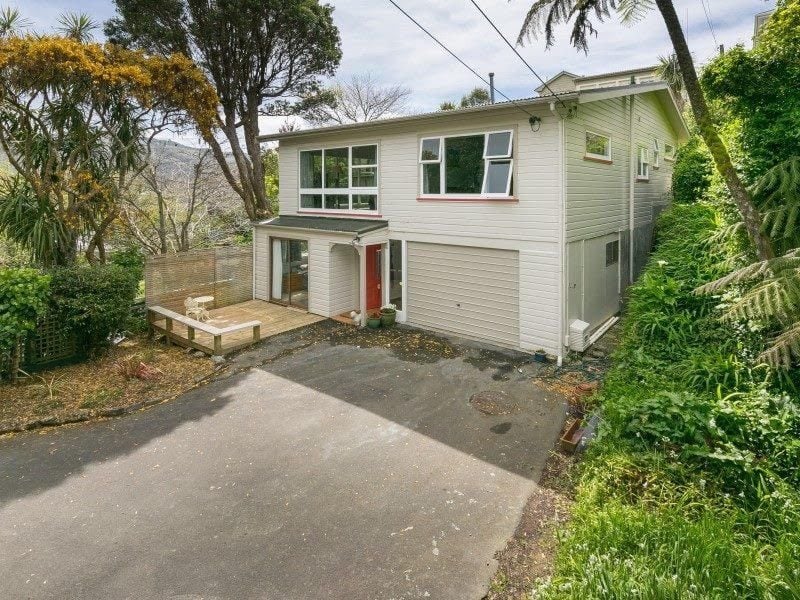 2A West Road, Northland, Wellington - Carousel 1
