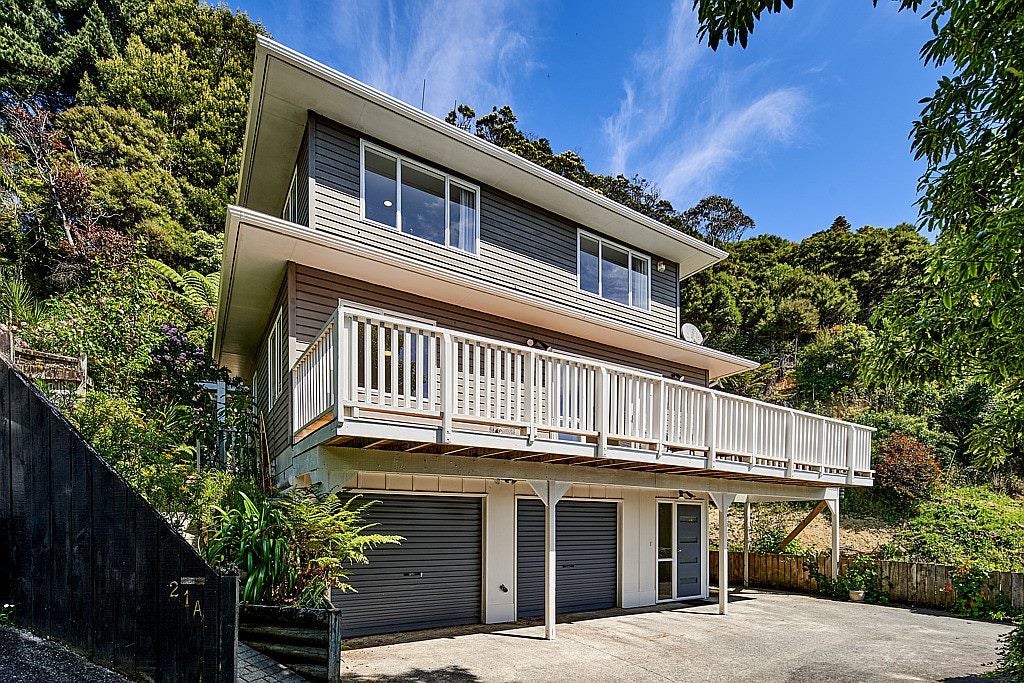 21A Wyndrum Avenue, Waterloo, Lower Hutt - Carousel 1