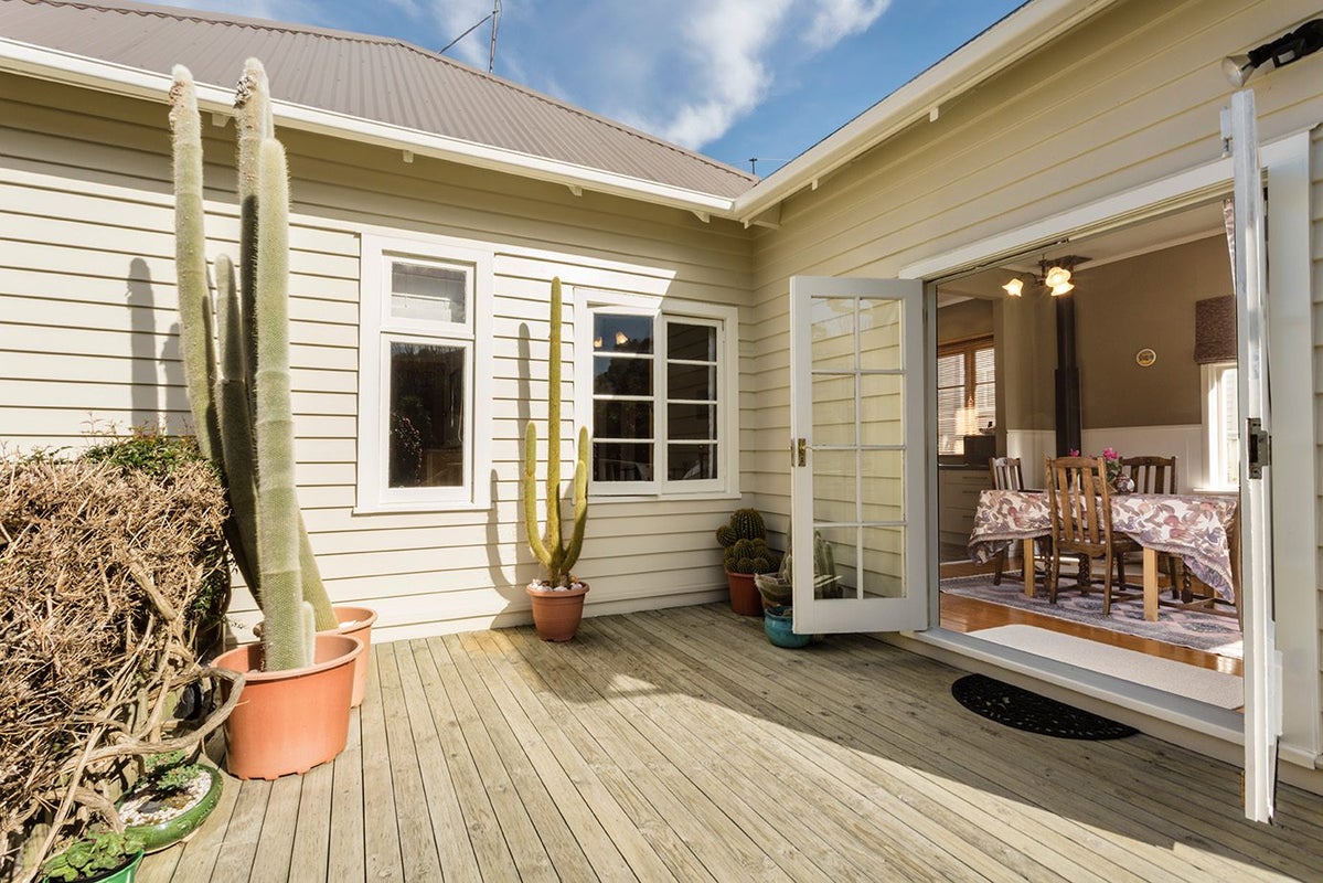 22 Rosebery Street, Belleknowes, Dunedin - Carousel 2