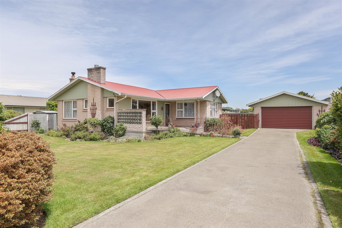 58 Beach Road, Hampstead, Ashburton - Carousel 1