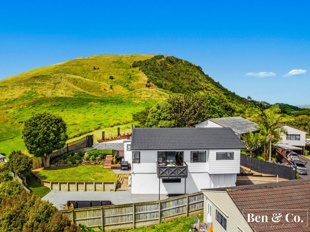 17H Harding Avenue, Mount Wellington, Auckland - Carousel 1