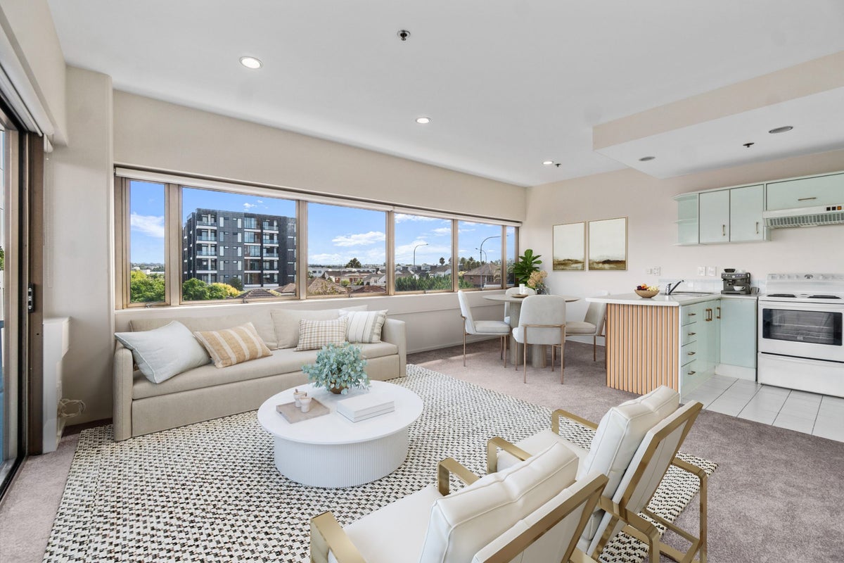 2G/15 Auburn Street, Takapuna, Auckland - Carousel 1