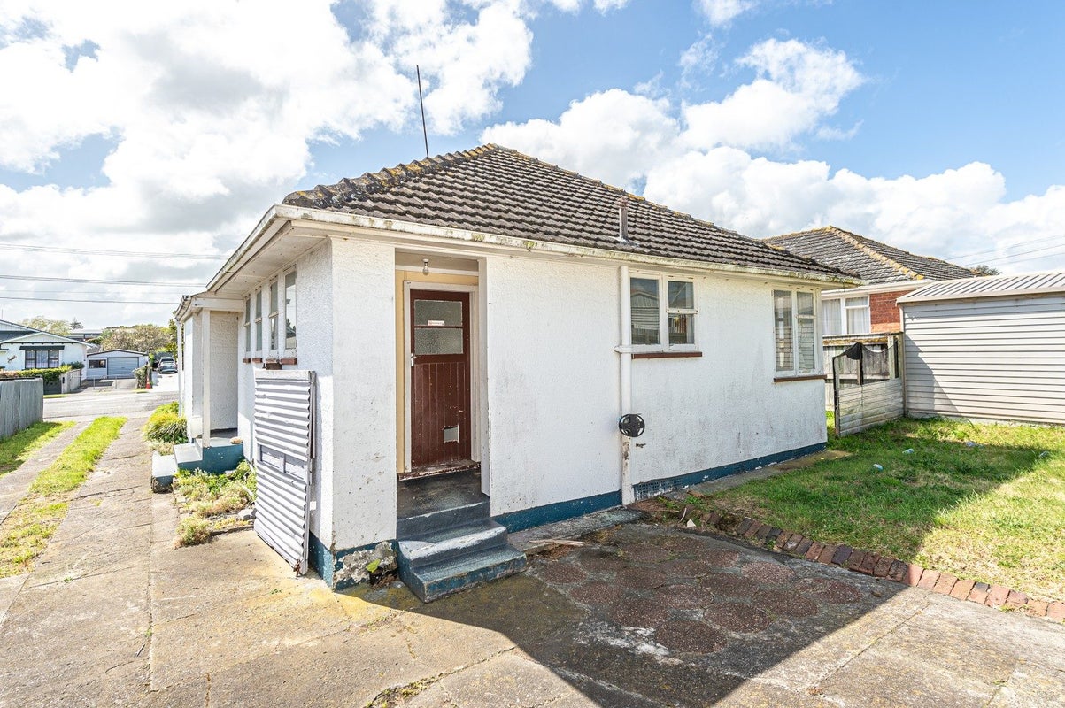 59 Puriri Street, Gonville, Whanganui - Carousel 22