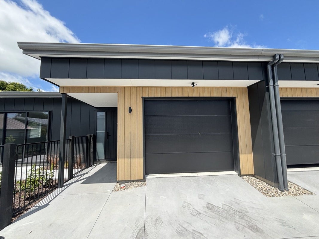 8 Fable Way, Leamington, Cambridge - Carousel 2