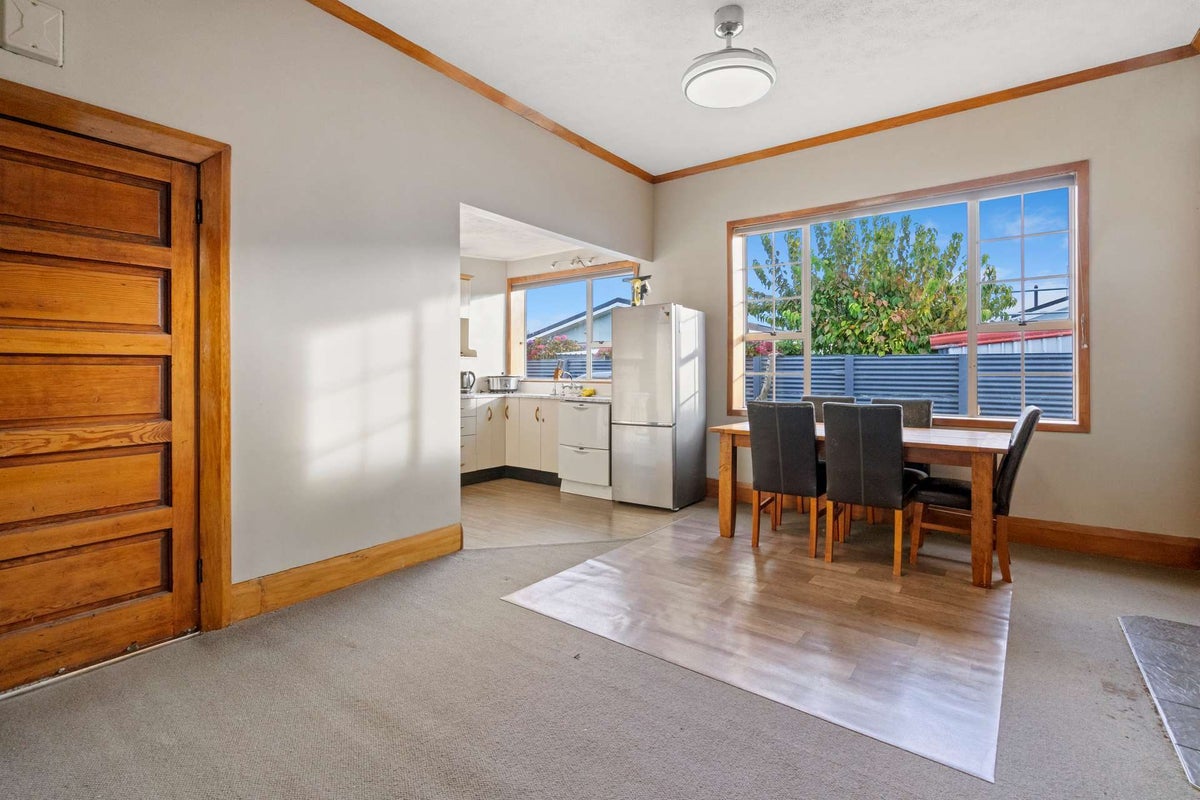 61 Charles Street, Grasmere, Invercargill - Carousel 2