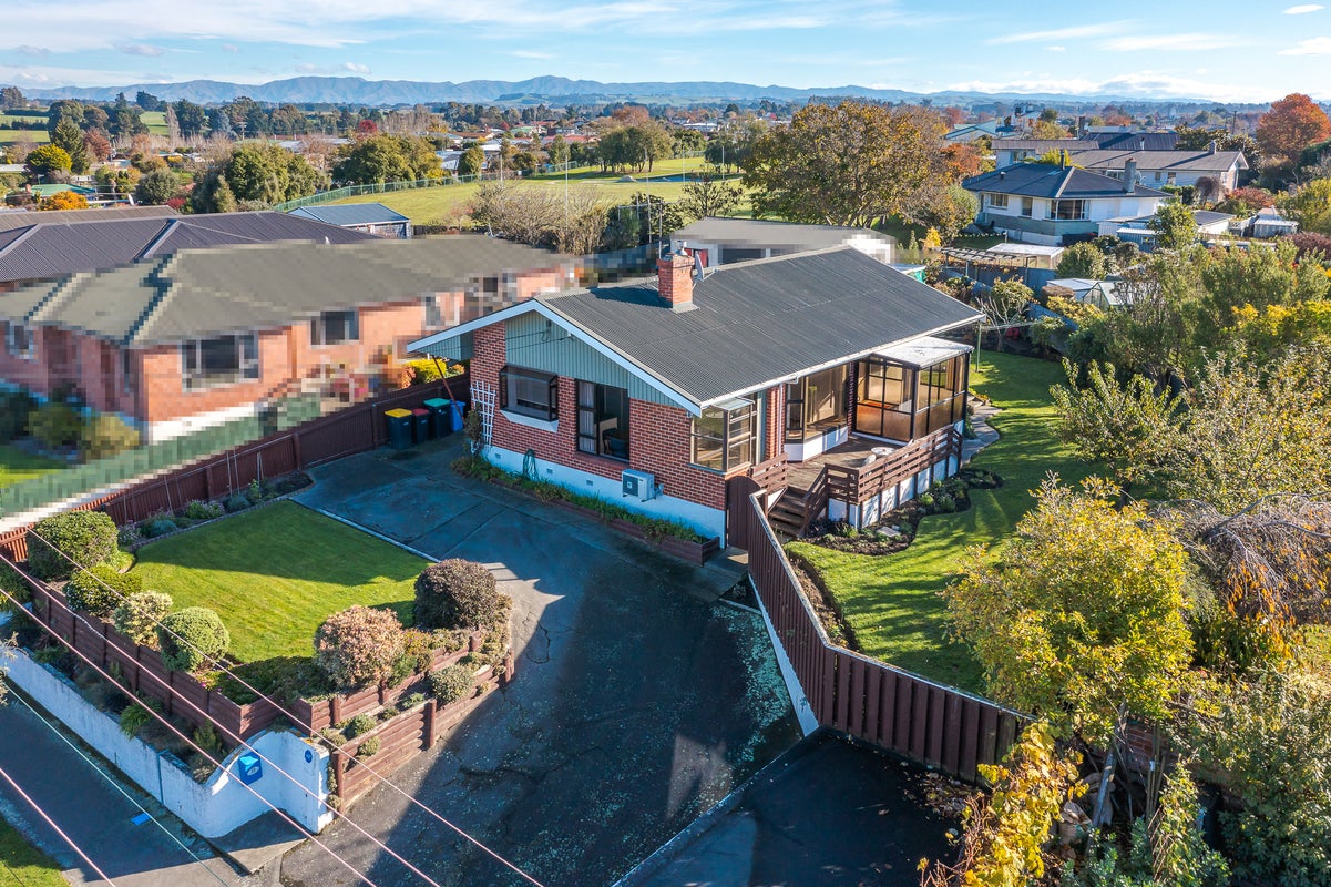 23 Kauri Street, Highfield, Timaru - Carousel 1