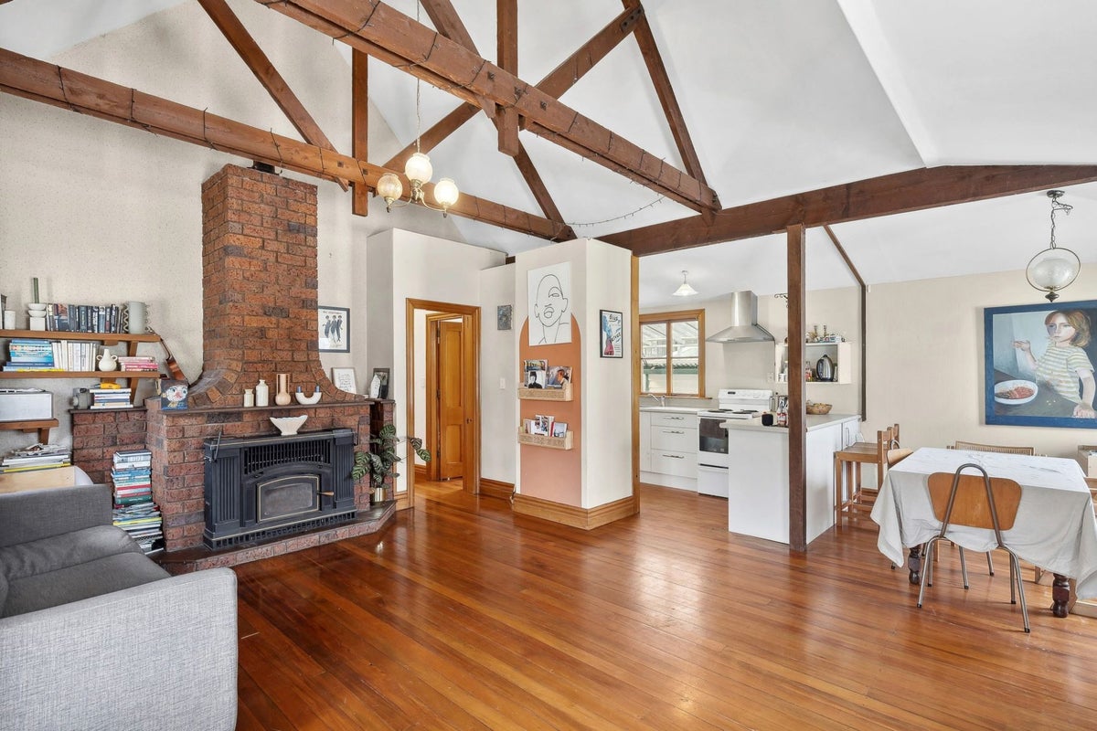 2 Chamboard Place, Washington Valley, Nelson - Carousel 2