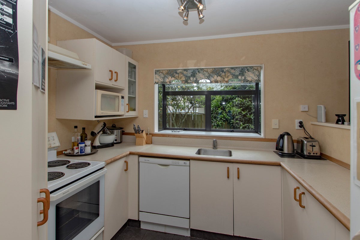 2/38 Riverbend ROAD, Maraenui, NAPIER - Carousel 2