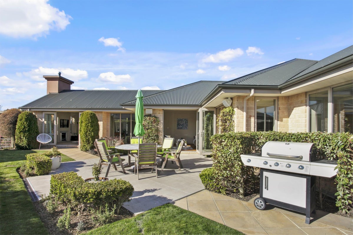 35 Country Palms Drive, Halswell, Christchurch - Carousel 2