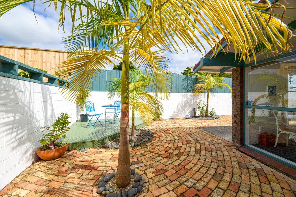 2/80A Woodglen Road, Glen Eden, Auckland - Carousel 2