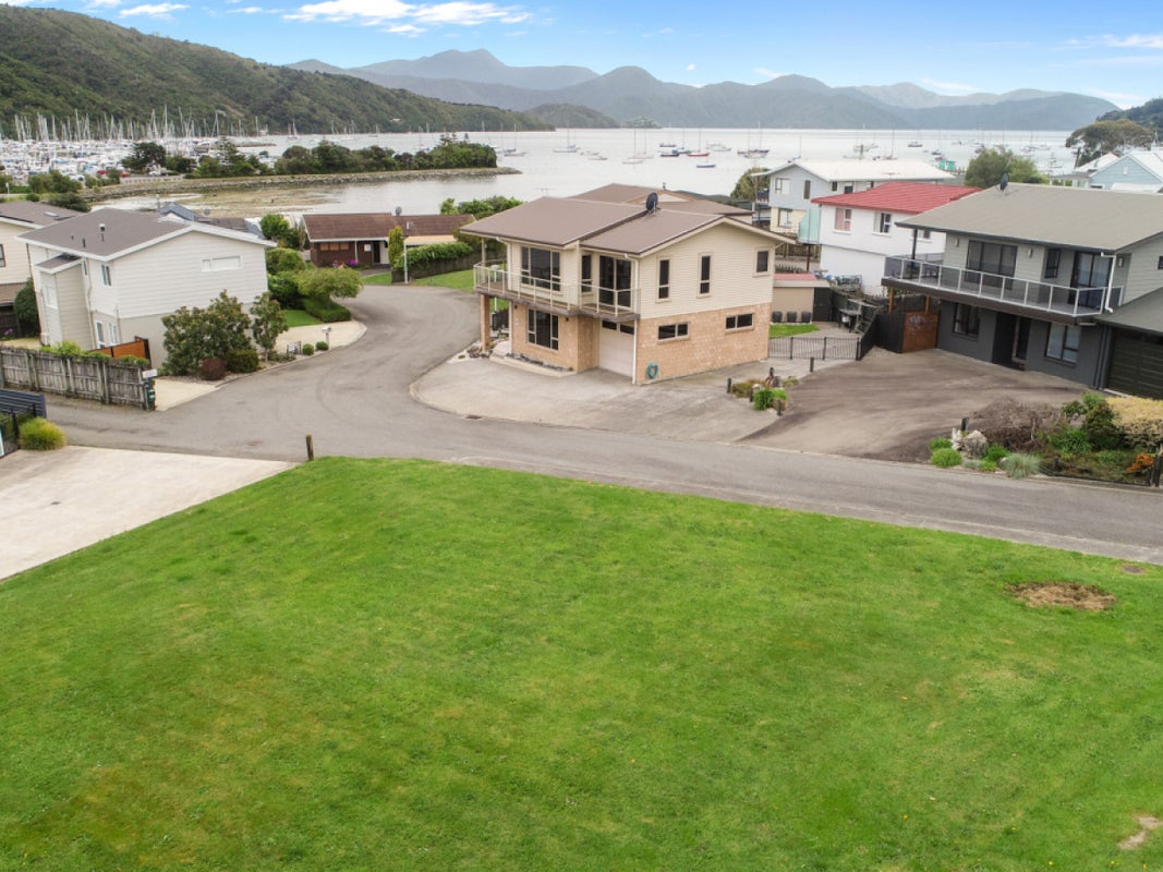 289D Waikawa Road, Waikawa, Picton - Carousel 1