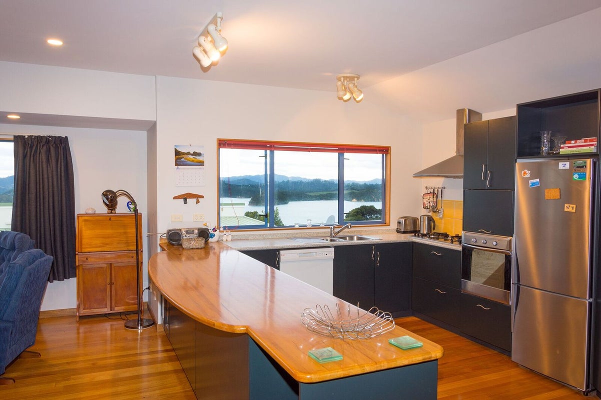 19 Sullivans Road, Paihia, Paihia - Carousel 2