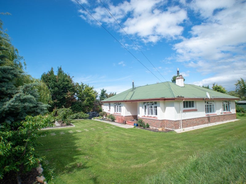 9 Racecourse Road, Omakau, Omakau - Carousel 1