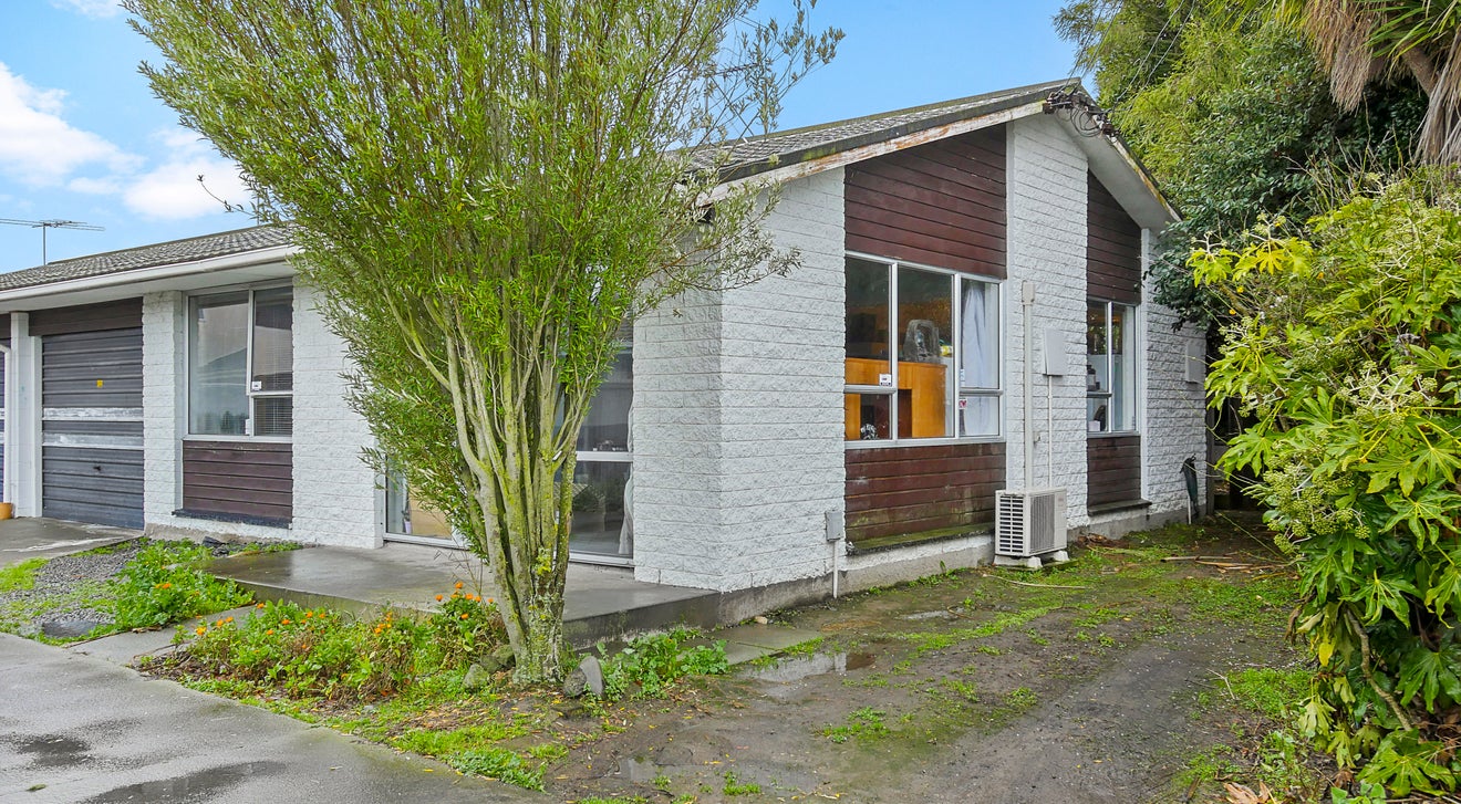 1/395 Gloucester Street, Linwood, Christchurch - Carousel 1