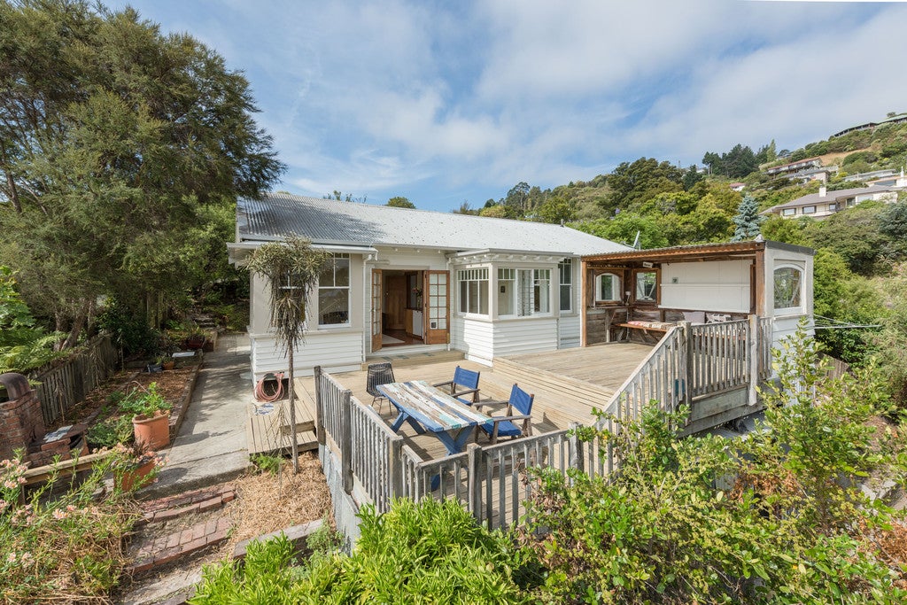 41 Tosswill Road, Tahunanui, Nelson - Carousel 1