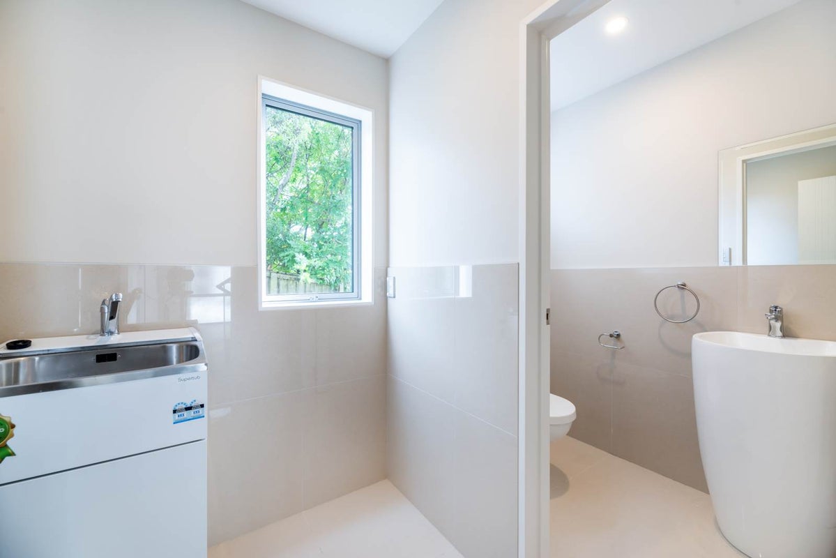 226A HILL ROAD, THE GARDENS, Auckland - Carousel 20
