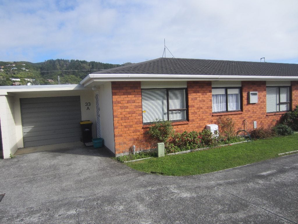 33A Hinau Street, Tawa, Wellington - Carousel 2