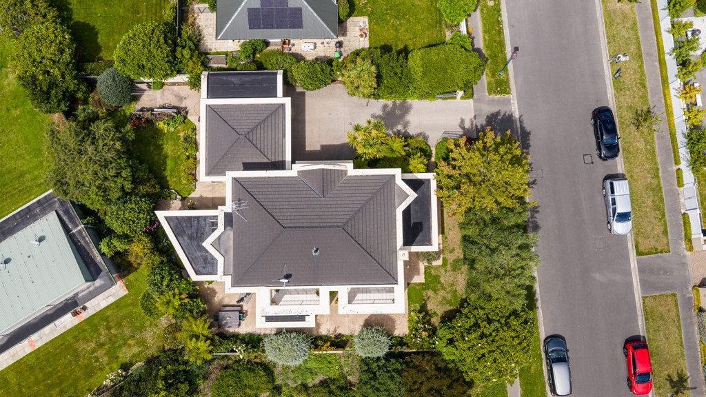 20 Chateau Drive, Burnside, Christchurch - Carousel 24