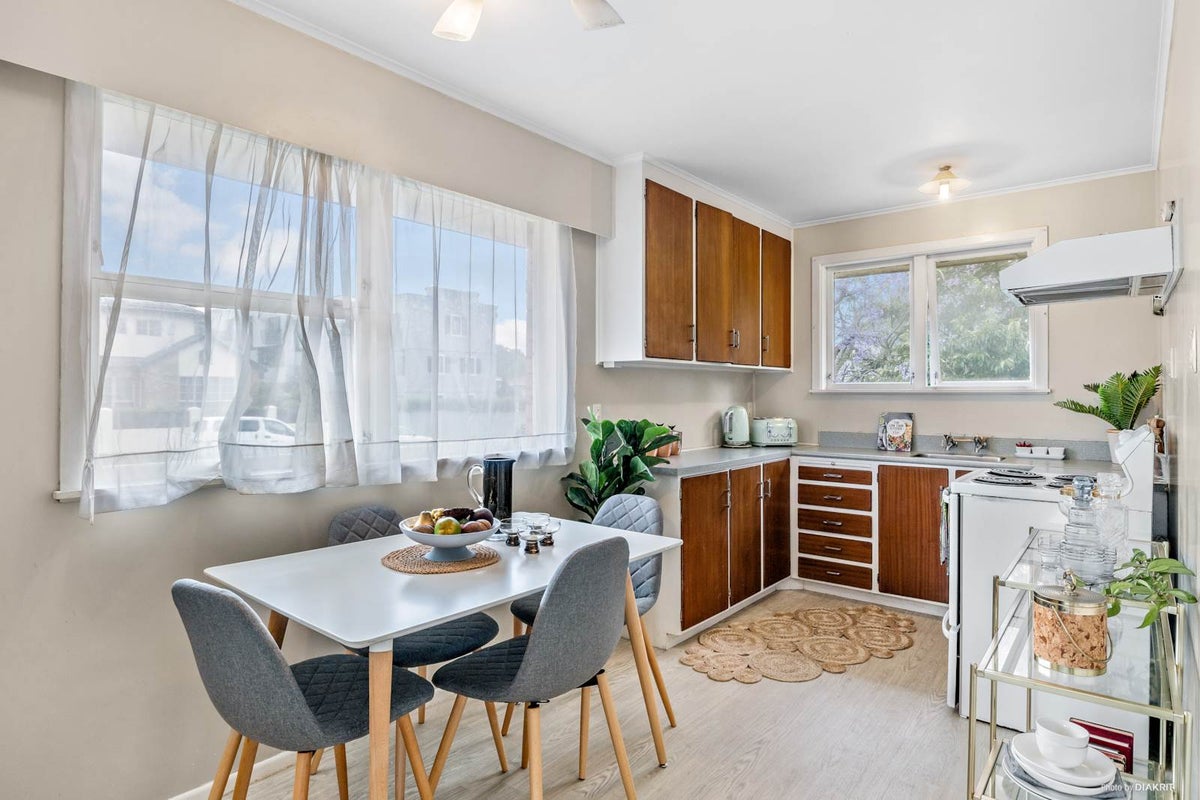 1/593 Manukau Road, Epsom, Auckland - Carousel 2