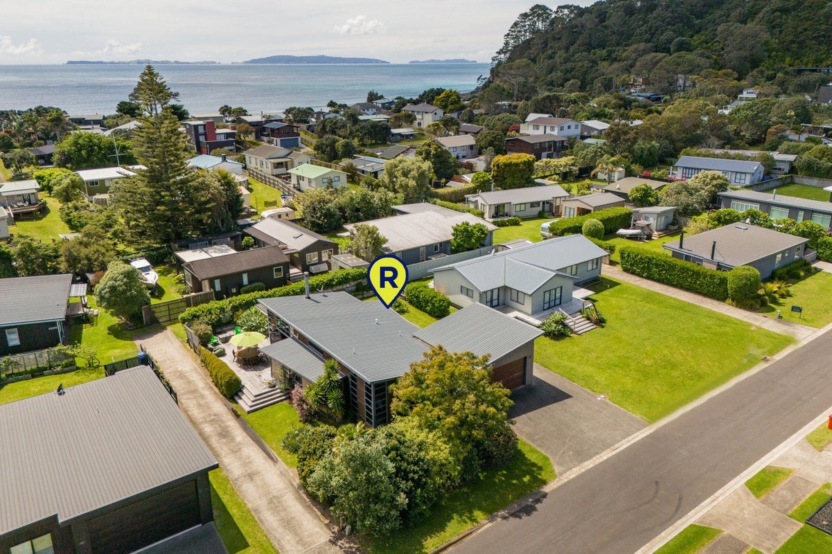 113 Opera Place, Whangapoua, Coromandel - Carousel 1