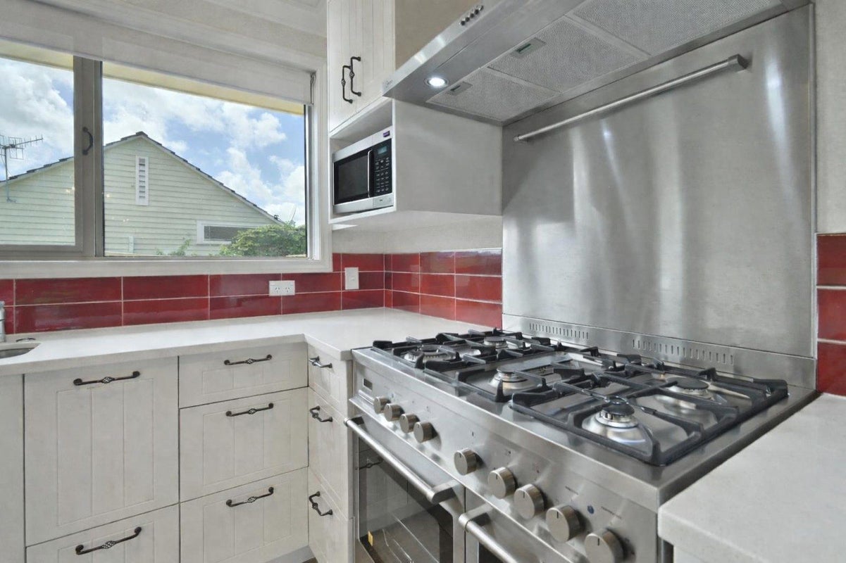1 Duart Road, Havelock North, Havelock North - Carousel 2