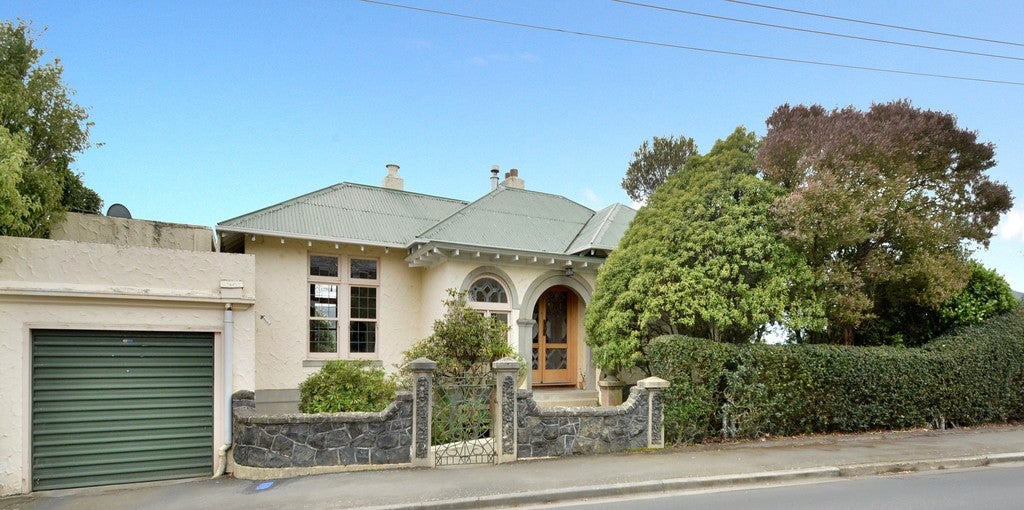 123 Signal Hill Road, Opoho, Dunedin - Carousel 1