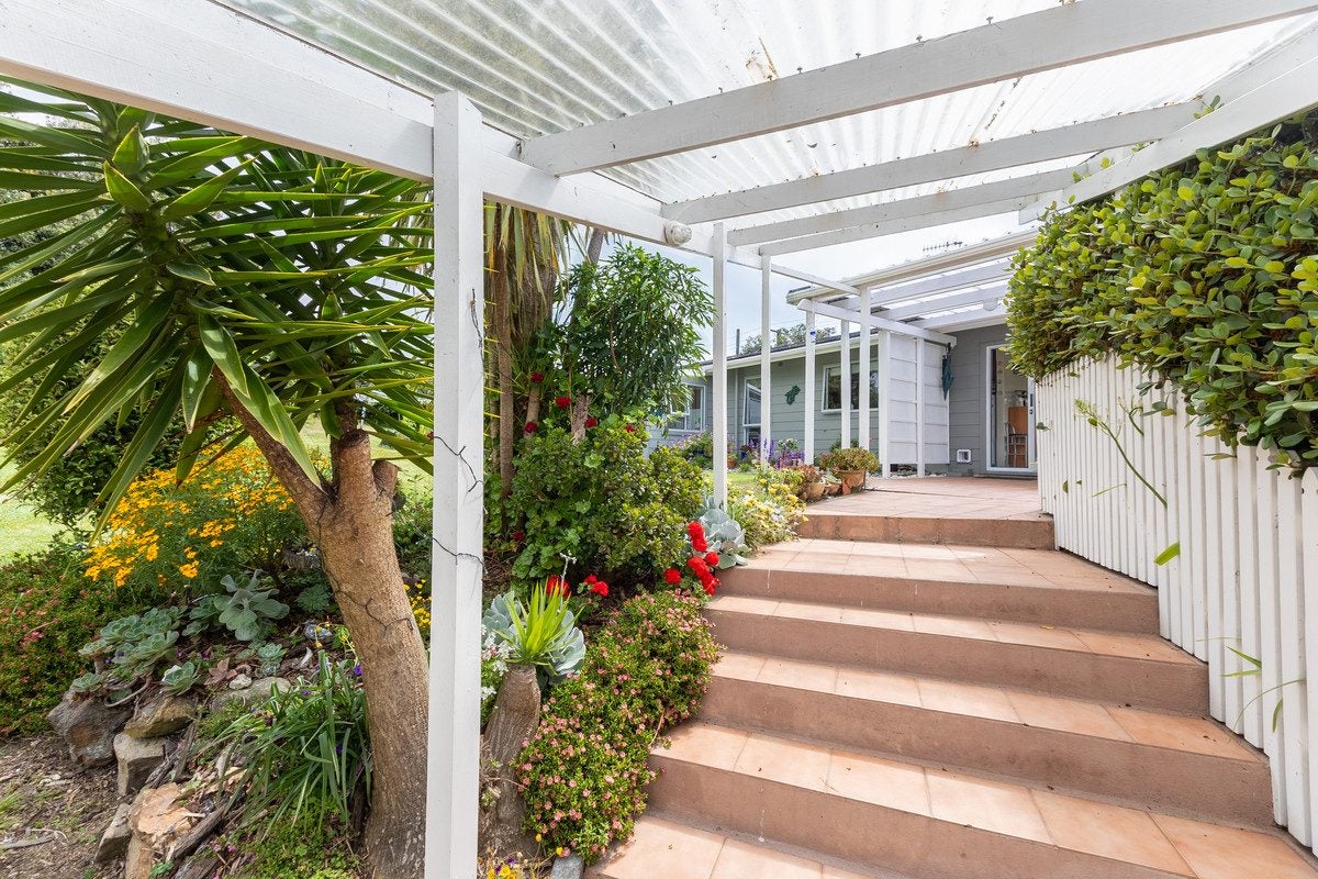 49 Paetawa Road, Peka Peka, Waikanae - Carousel 2