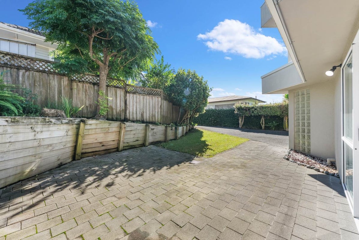 2/34 Seine Road, Forrest Hill, Auckland - Carousel 16