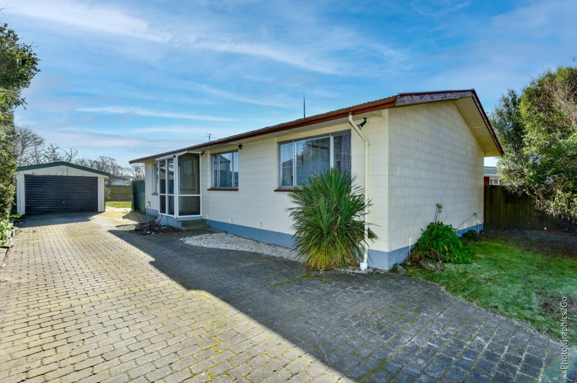 210 Beach Road, North New Brighton, Christchurch - Carousel 1