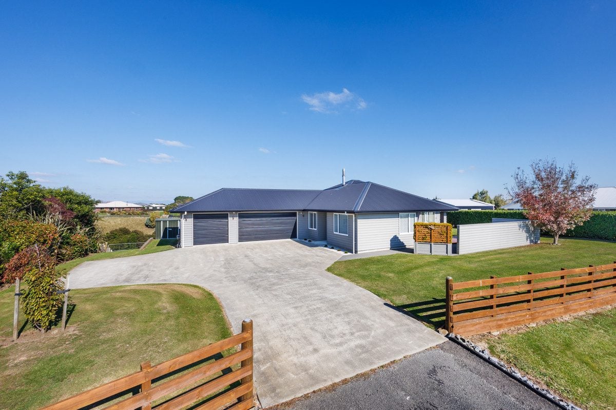 29 Wapiti Avenue, Feilding, Feilding - Carousel 2