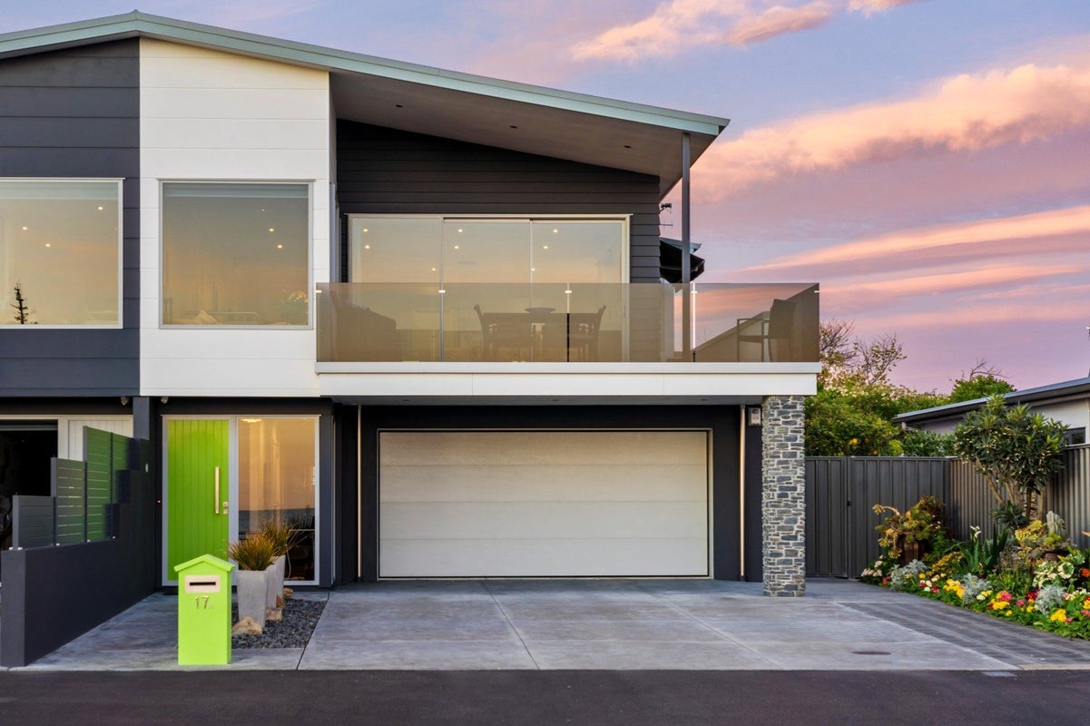17A Ferguson Avenue, Westshore, Napier - Carousel 2