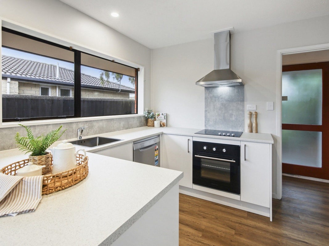 1/45 Reginald Street, Burwood, Christchurch - Carousel 2