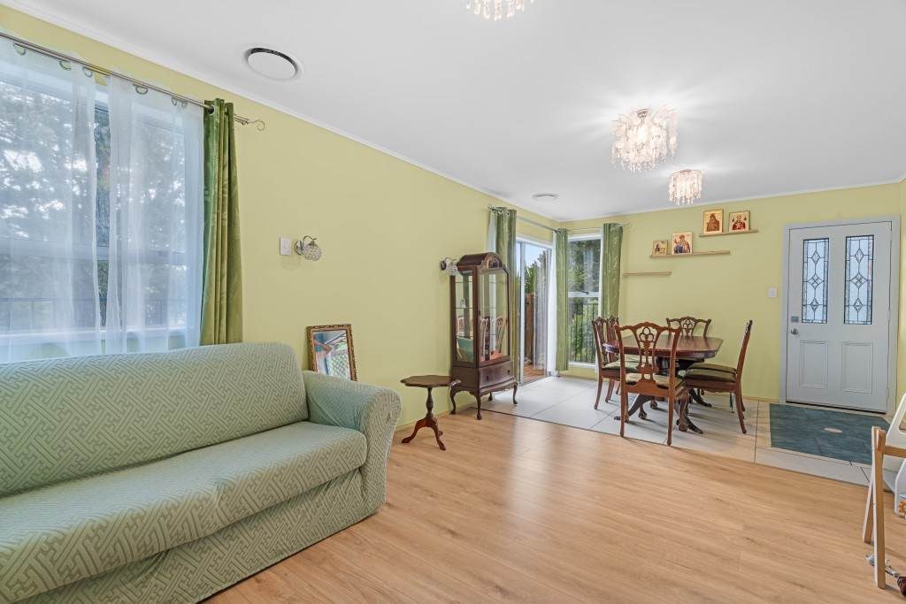 17 Vonnell Place, Birkdale, Auckland - Carousel 2