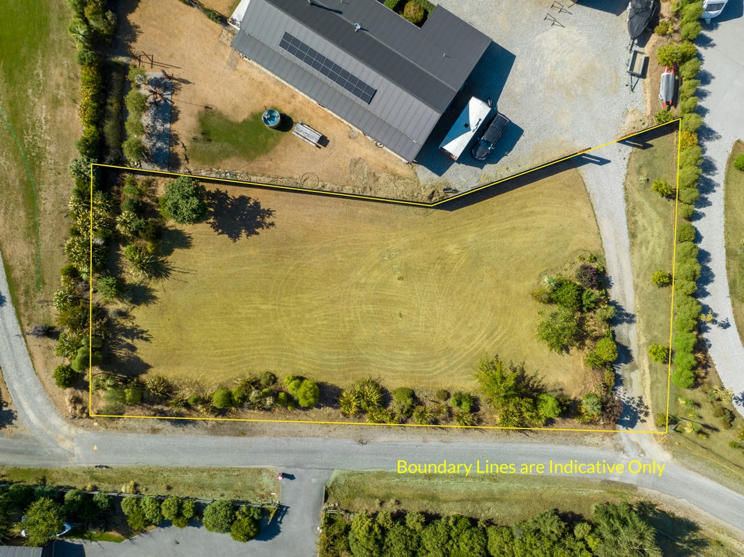 12A Old Racecourse Road, Albert Town, Wanaka - Carousel 16