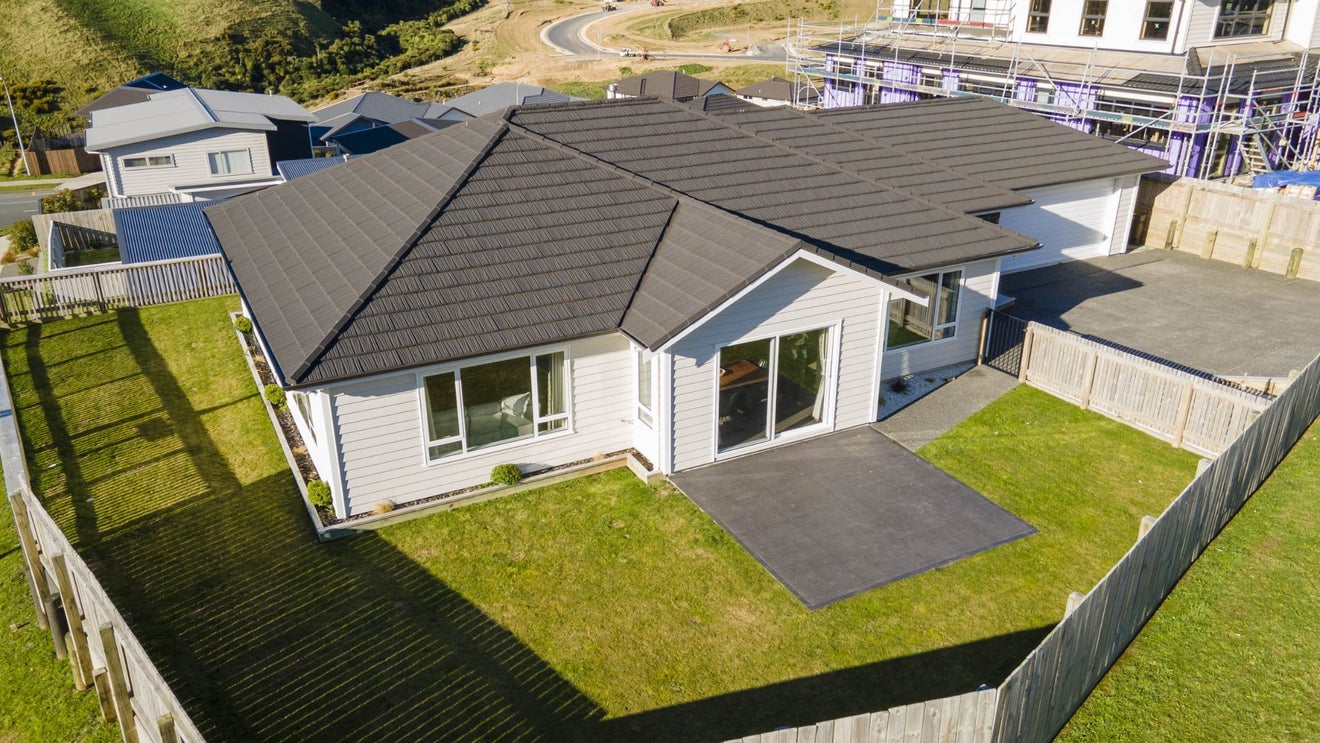 1 Hattersley Grove, Churton Park, Wellington - Carousel 2