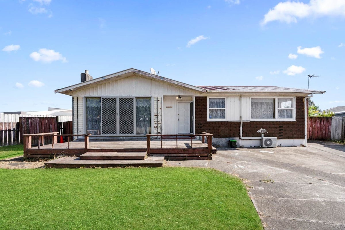 104 Rowandale Avenue, Manurewa, Auckland - Carousel 1