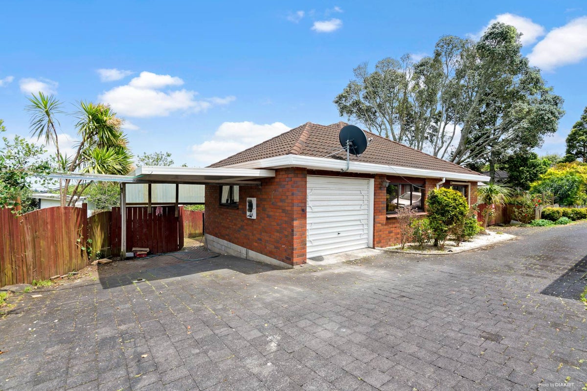 5/3A Grande Vue Road, Hillpark, Auckland - Carousel 1