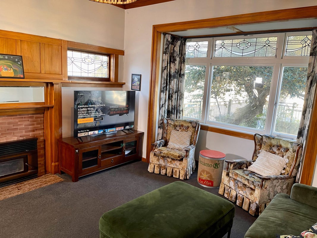 5 Nelson Crescent, Napier South, Napier - Carousel 2