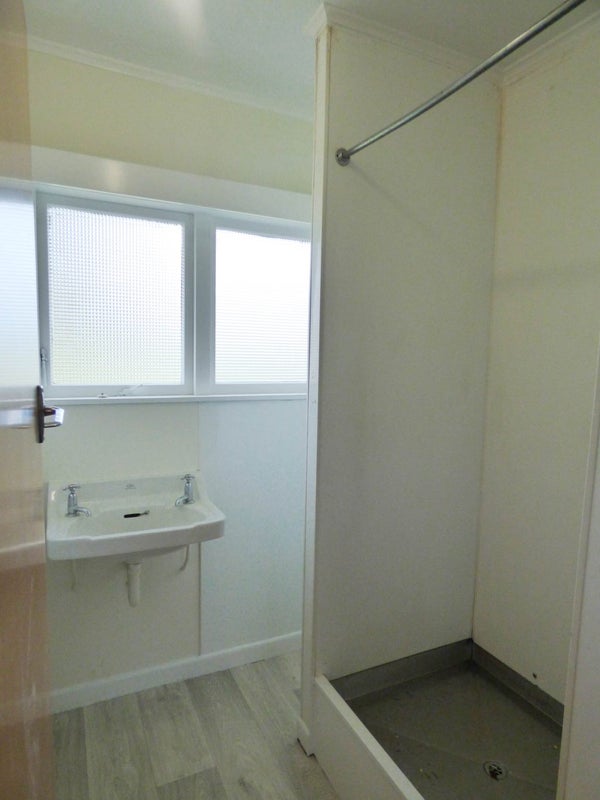 4/5 Edison Place, Kohimarama, Auckland - Carousel 10