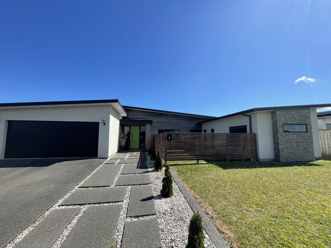 5 Wentworth Lane, Waiwhakaiho, New Plymouth - Carousel 20