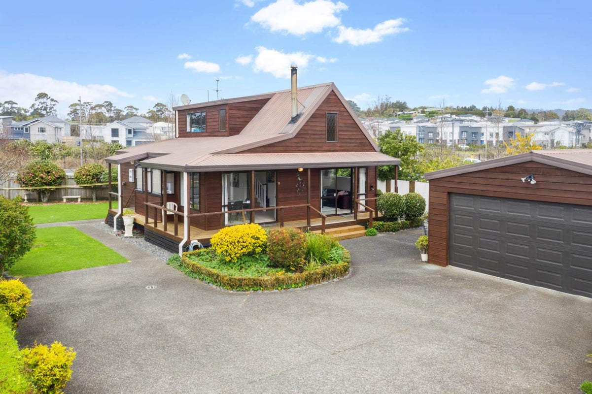 2/712 Swanson Road, Swanson, Auckland - Carousel 1