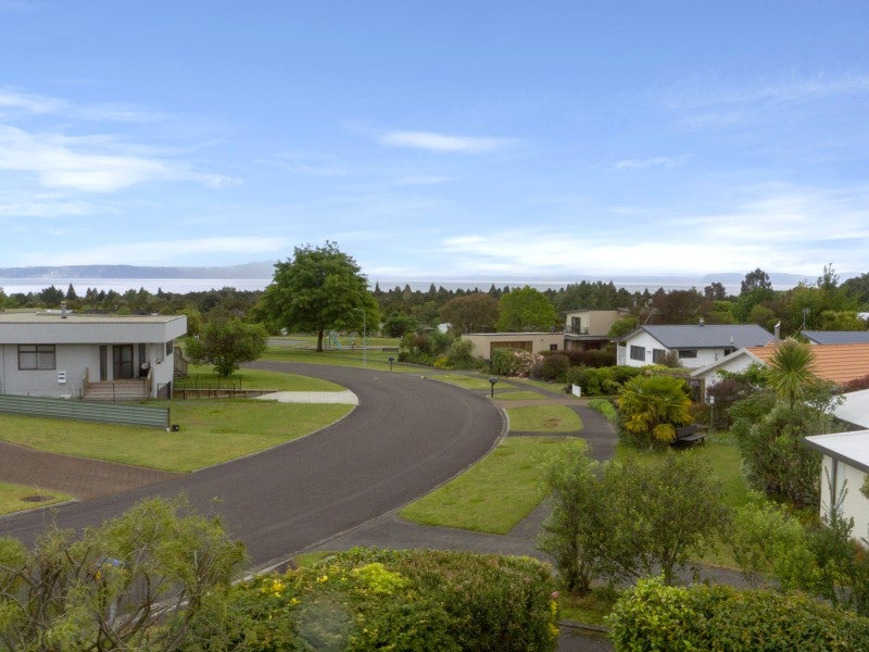 16 Rowena Crescent, Motuoapa, Turangi - Carousel 20