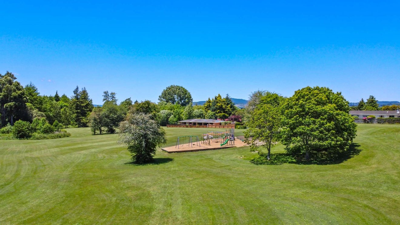 1 Kamahi Place, Pukehangi, Rotorua - Carousel 20